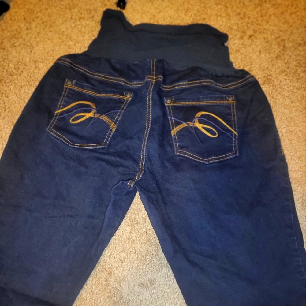 Maternity Pants - Picture 5 of 5